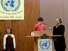 Vinnarna i en uppsatstävling i hela Europa – tre ungdomar från Ungern, Tjeckien och Österrike – hedrades vid Förenta Nationerna i Genève.